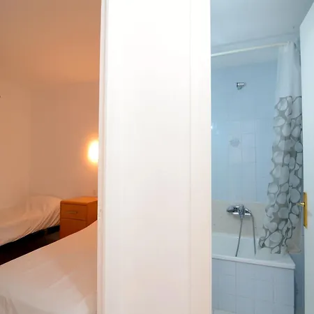 Apartment Rocamaura I D 3-4 - Con Piscina